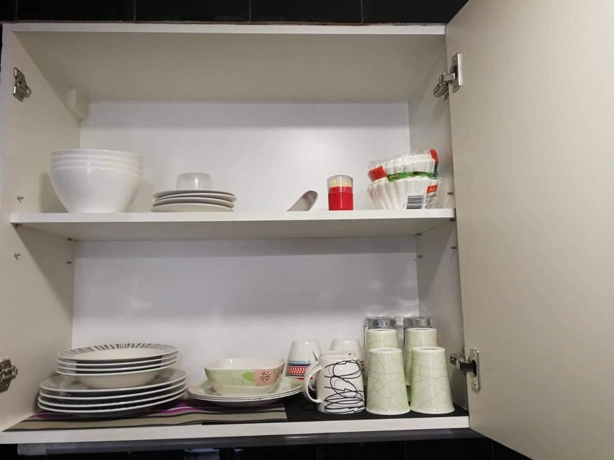 Cubao Manhattan Heights Unit 11Pq Tower B, 1Br Quezon City Zewnętrze zdjęcie