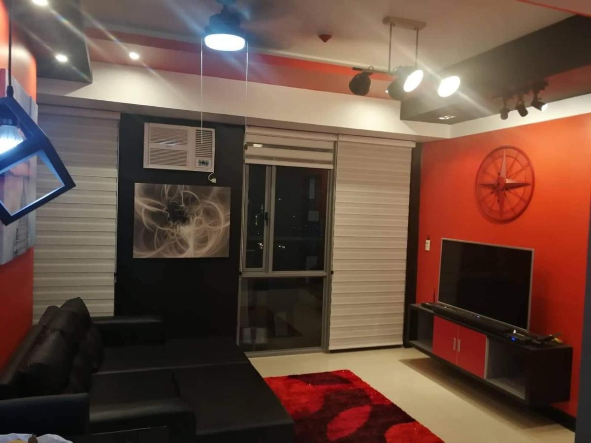 Cubao Manhattan Heights Unit 11Pq Tower B, 1Br Quezon City Zewnętrze zdjęcie